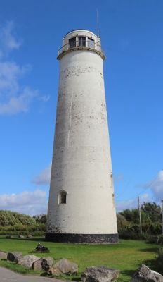 Photo: Rodhullandemu, CC BY-SA 4.0, via Wikimedia Commons