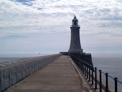 Photo: Steve F, CC BY-SA 2.0, via Wikimedia Commons